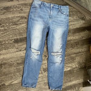 American eagle jeans!